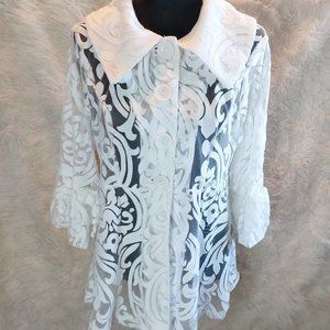 Come and See Women's White Lace Buttons Down 3/4 Ruffle Sleeves Coat Siz M
